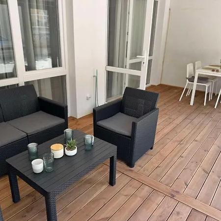 La Terrassa 7 Apartment