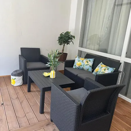 La Terrassa 7 Μπουργκάς